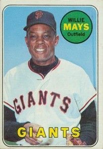 Baseball Card Values, Willie Mccovey, Topps Baseball Cards, Old Baseball Cards, High School Baseball, Nationals Baseball, Willie Mays, Giants Baseball, Baseball Photos