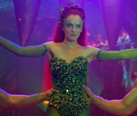 Posion Ivy Uma Thurman, Poison Ivy Costume Uma Thurman, Poison Ivy Character, Uma Thurman Poison Ivy, Poison Ivy Halloween Costume, Ivy Costume, Poison Ivy Cosplay, Poison Ivy Costumes, Poison Ivy Batman