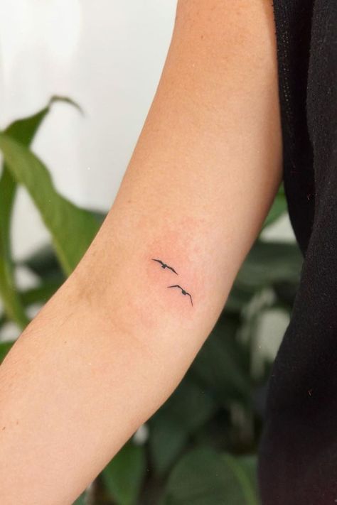 37 Best Cool Small Tattoo Ideas Bird By Bird Tattoo, Tattoos Of Freedom, Small Bird Silhouette Tattoo, 2 Birds Tattoo Small, Hidable Tattoo, Tattoo Ideas Birds Small, Two Bird Tattoos For Women, Two Small Birds Tattoo, Simplistic Bird Tattoo