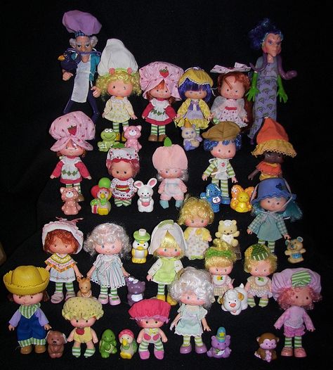 strawberry shortcake dolls from the 80's | Recent Photos The Commons Getty Collection Galleries World Map App ... Purple Pie, Dolls From The 80s, Vintage Strawberry Shortcake Dolls, Sour Grapes, Toy Garage, Strawberry Shortcake Doll, Childhood Memories 70s, Vintage Strawberry Shortcake, Vintage Strawberry