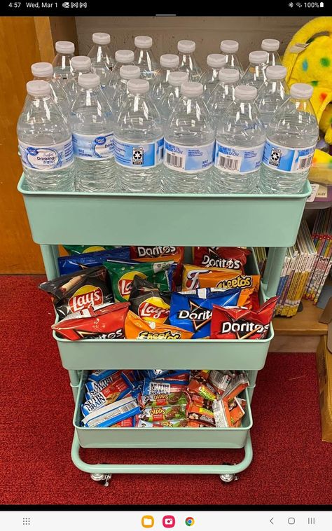 Classroom Snack Station, Student Snacks, Outdoor Snacks, Class Snacks, Fruit Bowl Display, Classroom Snacks, Snack Cart, Snack Station, Food Truck Menu