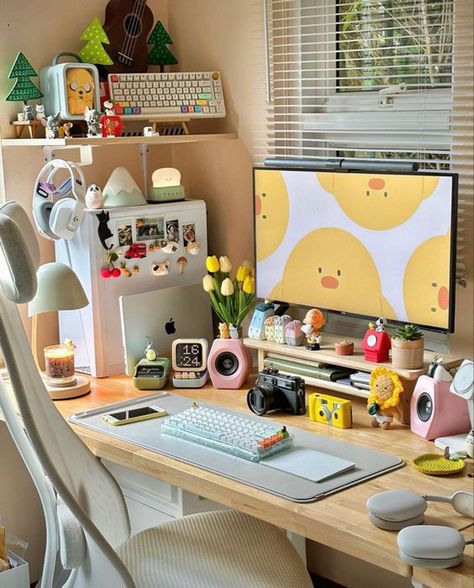 Desk Idea, Cozy Desk, Genshin Art, Study Desk Decor, Desk Layout, Cozy Home Office, Dorm Inspo, Cosy Room, Desk Inspiration