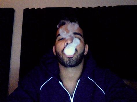 ♦ℬїт¢ℌαℓї¢їøυ﹩♦ Old Drake, Drake Photos, Drake Ovo, Drake Drizzy, Drake Graham, Mood With Bae, Aubrey Drake, Rap Aesthetic, J Cole