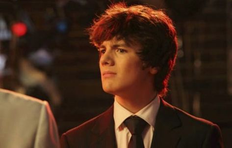 Ethan Mbav Icons, Ethan Morgan, Atticus Mitchell, Matthew Knight, Nerdy Guys, Fan Image, Old Disney, Baby Sister, Just Smile