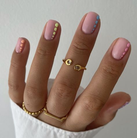 Spring Nail Ideas, Simple Spring Nails, Sky Nails, Lavender Nails, Cute Spring Nails, Simple Acrylic Nails, Dots Nails, Cute Gel Nails, Bright Nails