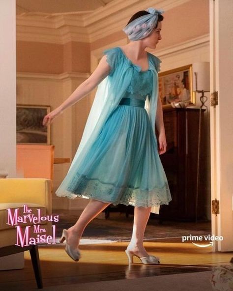 Mrs Maisel Clothes, Marvelous Mrs Maisel Fashion, Mrs Maisel Fashion, Drama Clothes, The Marvelous Mrs Maisel, Marvelous Mrs Maisel, Mrs Maisel, Costume Designer, 60s Fashion