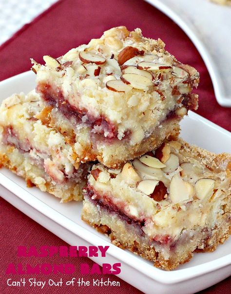 Raspberry Almond Bars, Layered Cookies, Dessert Raspberry, Raspberry Brownies, Layered Dessert, Raspberry Desserts, Almond Bars, Raspberry Preserves, Raspberry Almond