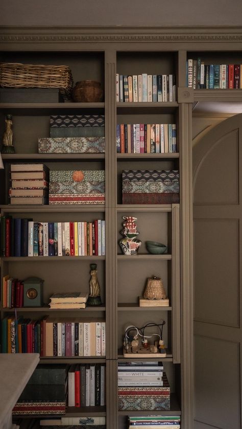 The beauty of building your own room dividing wall is you can make it exactly how you want it! Bookcase painted in @farrowandball ‘Mouse’s… | Instagram Academia Rooms, Bookcase Painted, Builtin Bookshelves, Room Dividing, 2023 Bedroom, Dividing Wall, Painting Bookcase, Flex Space, Home Office Library