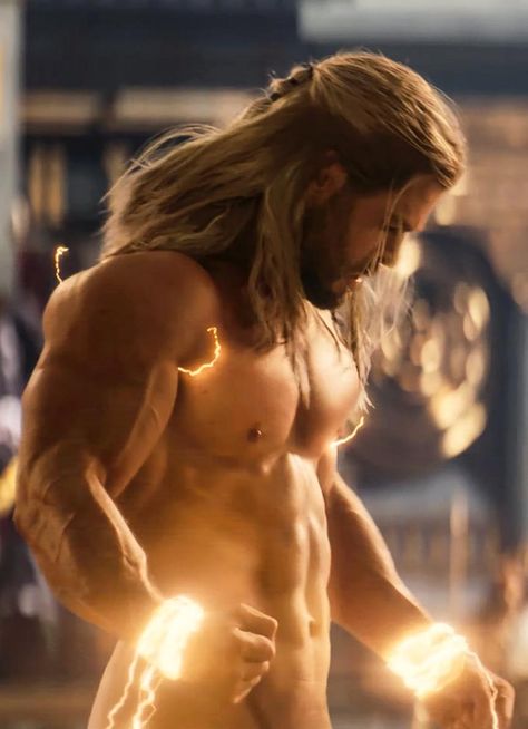 Thor Icon, Thor Love And Thunder, Love And Thunder, Chris Hemsworth, Thor, Long Hair, Twitter, Hair