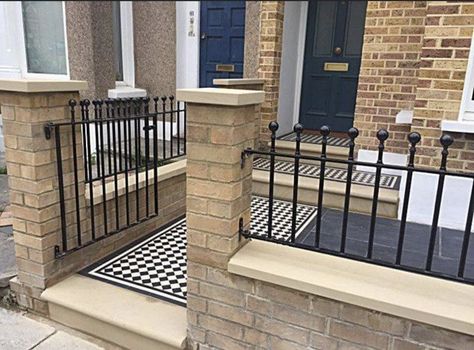 Front Garden Wall Ideas, Terrace Front Garden, Outdoor Wall Ideas, Path To Front Door, Victorian Terrace Front Garden, Front Garden Design Ideas, Front Garden Wall, Front Garden Inspiration, Front Garden Driveway