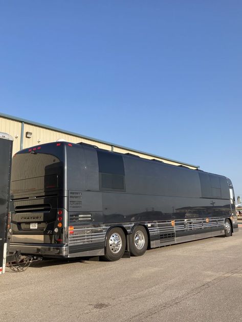 Little River Band tour bus in Hinton, Ok Tour Bus Interior Band, Touring Aesthetic Band, Band Tour Aesthetic, Tour Bus Aesthetic Band, Tour Bus Aesthetic, Touring Aesthetic, Band Tour Bus, Tour Bus Interior, Touring Musician