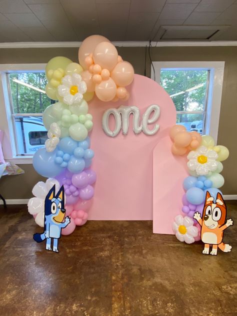 Diy Snack Ideas, Birthday Party Balloon Arch, Fun Room Decor, Tumblr Birthday, Party Balloon Arch, Bluey Birthday Party, Fun Room, Happy Birthday Decor, Horse Birthday Parties