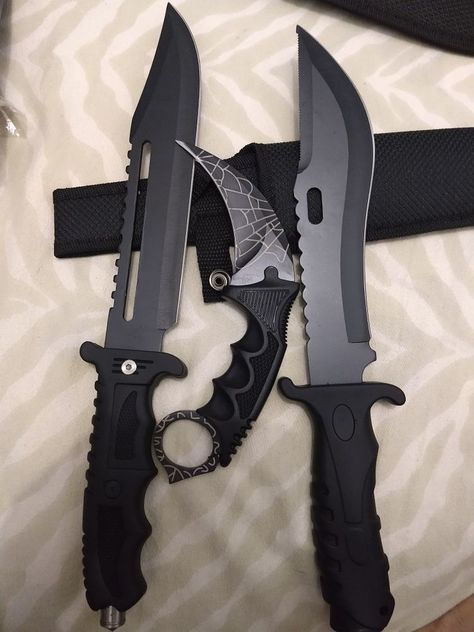 Aesthetic Knifes, Knives Aesthetic, Bakugo Todoroki, Andrew Minyard, Knife Aesthetic, All For The Game, Pretty Knives, Tactical Gear Loadout, Dagger Knife