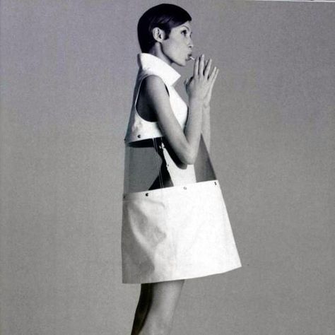 #inspiration 60s Space Age, Space Age Fashion, Fashion 60s, Style Année 60, Andre Courreges, 1960 Fashion, 60s 70s Fashion, Space Fashion, Sleeves Women