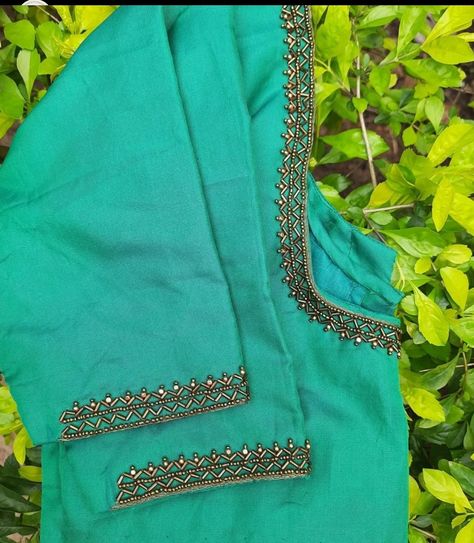 Simple Neckline Maggam Works, Simple Bead Work On Blouse, Green Blouse Aari Work Designs Simple, Simple And Elegant Aari Work Blouse, 1000 Range Aari Work Blouse, Simple Arri Work Design, Aari Simple Blouse Design 1000, 1500 Rs Aari Work Design, Aari Simple Blouse Design