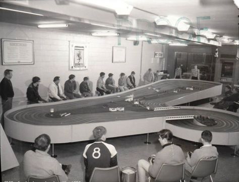 American Orange Monarch, location unknown Car Racing Video, Slot Car Race Track, Racing Video, Rad Racer, Slot Car Sets, Slot Car Racing, Slot Car Tracks, Car Images, Slot Car