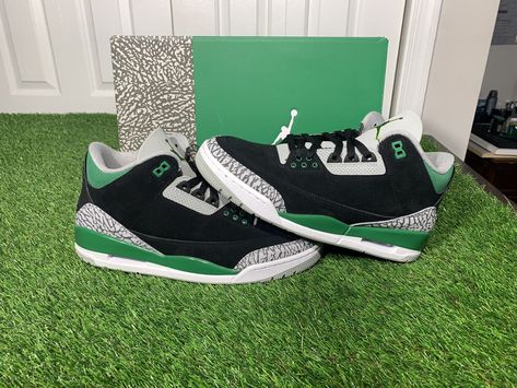 Jordan 3 retro pine green size 10 VNDS worn 1x w/ og all Get a price at https://copapair.com/jordan-3-retro-pine-green-size-10-vnds-worn-1x-w-og-all/ Jordan 3 Green, Jordan Retro 3, Retro 3, Jordan 3 Retro, Air Jordan 3, Pine Green, Jordan 3, Dream Shoes, Jordan Retro