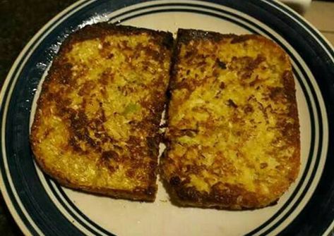 Cabbage Bread Recipe, Banting Food List, Cabbage Bread, Banting Bread, Low Carb Cabbage, Recipe Cabbage, Homemade Gluten Free Bread, Banting Diet, Cauliflower Tots