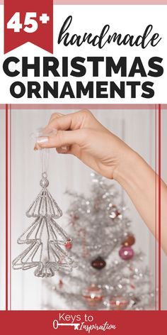 Over 45 handmade ornament ideas for your Christmas tree this year. Tons of easy diy ideas for making beautiful ornaments. Get inspired to create something this holiday season. Christmas DIY | Christmas craft | #ornament #Christmas craft projects || diy crafts easy || step by step crafts || crafty #craftideas #diycrafts Step By Step Crafts, Christmas Greenery Wreath, Easy Diy Ideas, Blue Christmas Decor, Beautiful Ornaments, Christmas Craft Projects, Ornament Exchange, Crafts Easy, Ornament Ideas