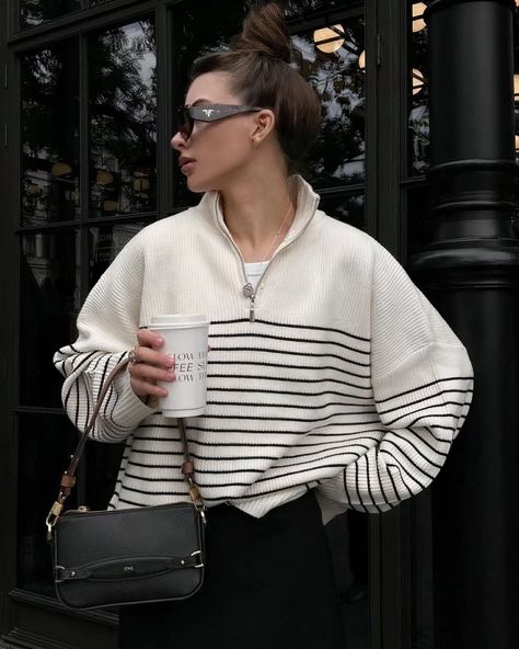 Comfy + Cozy 🖤🎱🤍 Pullover Half Zip, Fashion Knitwear, Striped Knitted Sweater, Half Zip Sweatshirt, Long Sleeve Tops Casual, Knitwear Fashion, Half Zip Sweaters, Spring Women, Zip Sweater