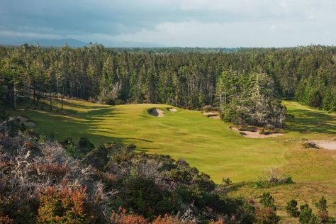 Top 10 Essentials for a Bandon Dunes Golf Trip