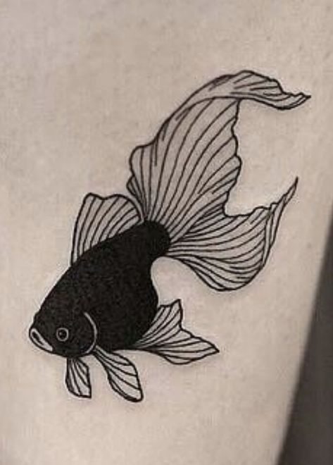 Goldfish Tattoo, Black Line Tattoo, Peace Tattoos, Tattoo Design For Hand, African Tattoo, Model Tattoo, Blackout Tattoo, More Tattoo, Tato Lengan