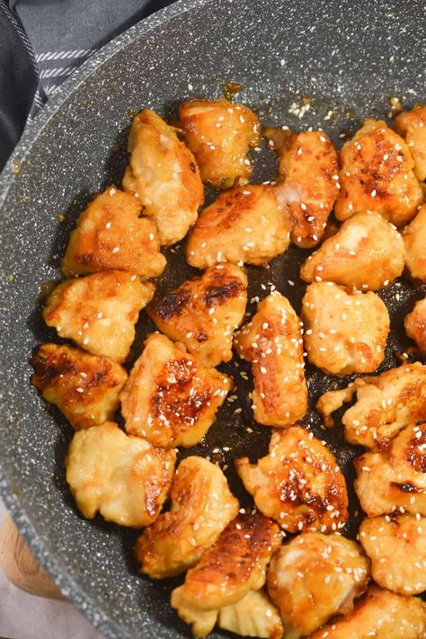 Honey Sesame Chicken Old Bay Chicken Breast, Honey Butter Old Bay Shrimp, Old Bay Chicken, Old Bay Shrimp, Garlic Meatballs, Apple Cider Vinegar Chicken, Honey Sesame Chicken, Sesame Chicken Recipe, Honey Sesame