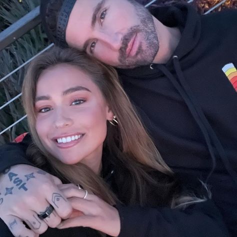 Tiarah "Tia" Blanco's romance is making waves for all the right reasons. As the professional surfer continues spending quality time with boyfriend Brody Jenner, the JOLYN designer is providing a... Quality Time With Boyfriend, Brody Jenner, Professional Surfers, Yoga Essentials, With Boyfriend, Fun Dinners, Making Waves, Feminine Energy, Celebrity Couples