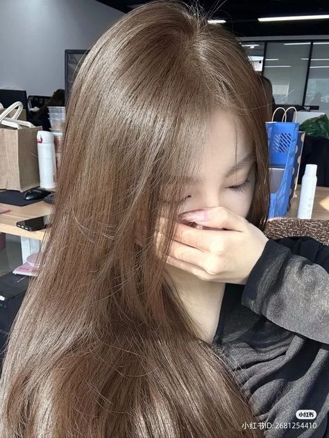 Brown Hair Korean, Hair Color Asian, Beige Hair, Korean Hair Color, Hair Milk, Brown Hair Inspo, Hair Inspiration Long, Pretty Hair Color, Winter Hair Color