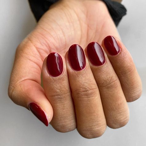 OPI Como Se Llama Check more at https://nftblog.pro/opi-como-se-llama/ Opi Como Se Llama, Red Gel Nail Polish, Vibrant Nail Colors, Interview Nails, Opi Red, Red Gel Nails, Vibrant Nails, Fall Nails, Gel Color