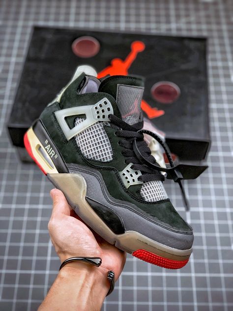 Jordan 4 Concept, Sneaker Concept, Sneakers Head, Air Jordan 4 Bred, Jordan 4 Off White, Hype Sneakers, Bred 4, Jordan 4 Bred, Off White X Nike