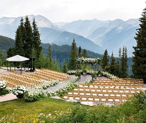 Mountaintop Wedding Venue | Wedding Deck | The Little Nell Us Destination Wedding, Winter Wedding Venues, Aspen Wedding, Mountain Top Wedding, Mountain Wedding Venues, Dream Wedding Venues, Weddings By Color, Inexpensive Wedding Venues, Destination Wedding Locations