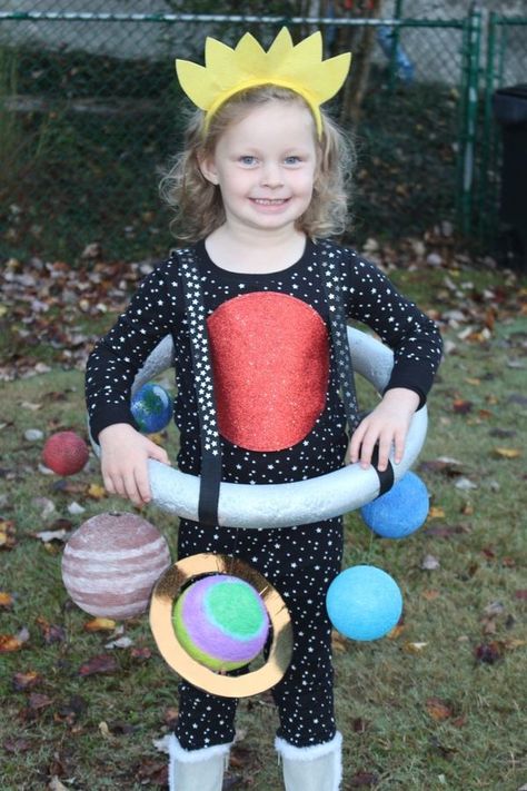 Space Dress Up, Solar System Halloween Costume, Planets Costume, Galaxy Costume Diy, Solar System Costume, Space Theme Costume, Planet Costume, Halloween Highlights, Galaxy Costume