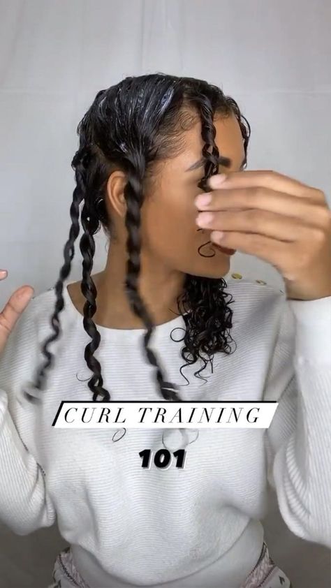 Natural Hair Styles Curly, Curl Training, Curly Hair Advice, Bob Undercut, Hair Styles Curly Hair, Styles Curly Hair, Hair Styles Curly, Wavy Hair Care, Curly Hair Care Routine