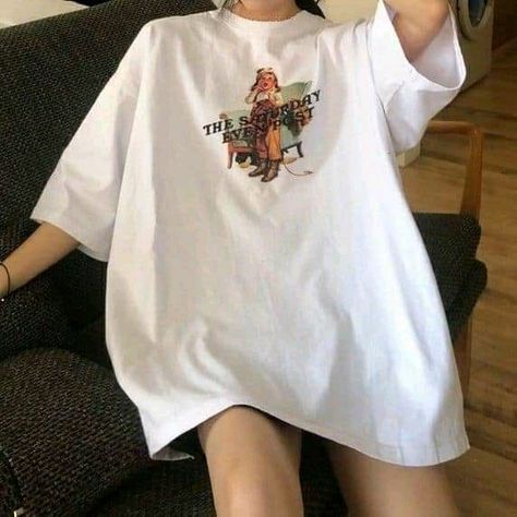 Baggy Tee, Oversized Outfit, Korean Girl Fashion, Trendy Fashion Outfits, Cute Comfy Outfits, Tomboy Fashion, Teenage Fashion Outfits, Korean Outfits, Teen Fashion Outfits