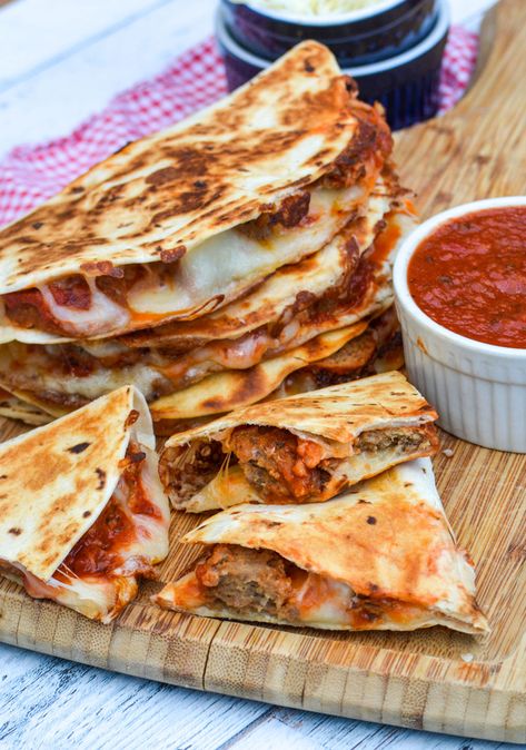 Meatball Quesadillas - 4 Sons 'R' Us Quesadilla Filling Ideas, What To Eat With Quesadillas, Lunch Quesadilla Recipes, Meatball Quesadilla, Leftover Meatballs And Sauce, Dinner Recipes Quesadilla, Leftover Meatballs, Crispy Cheese, Party Dishes