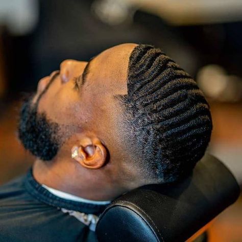 Waves 180, Barber Haircuts Fade, Black Man Haircut Fade, Boys Haircuts With Designs, Body Maintenance, Fade Haircut Designs, Taper Fade Short Hair, Waves Hairstyle Men, Man Haircut