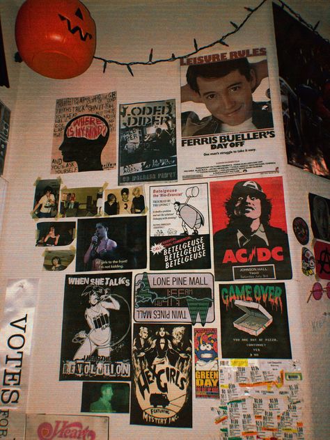 80s Rock Room, Rock Room, 80s Rock, Room Inspo, Room Ideas, Decor Ideas, Room Decor, Apartment, Interior Design