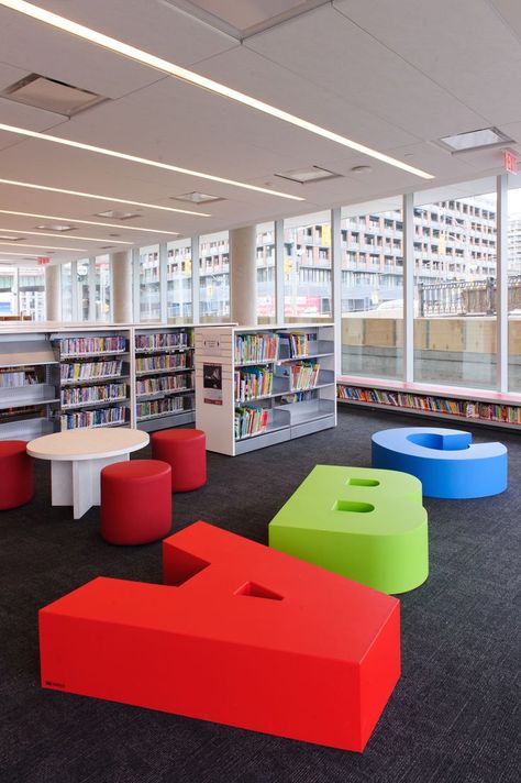 Library Seating Area, Public Library Design, Library Seating, School Library Design, Kindergarten Interior, School Building Design, Daycare Decor, Daycare Design, Library Inspiration