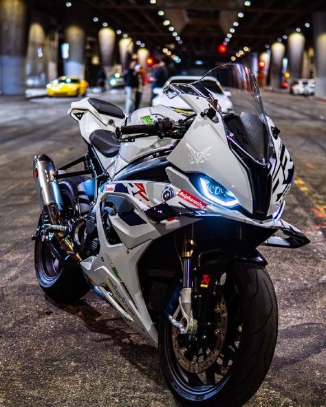 BMW S1000RR BMW S1000RR Bmw Motorcycle S1000rr, Hot Biker Guys, Biker Photography, Motos Yamaha, Kawasaki Bikes, M Power, Image Moto, Motorcross Bike, Bike Pictures