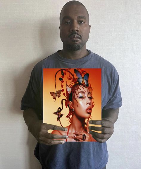 meme Kali Uchis Red Moon, Kanye West Meme, Mother Kali, Kali Uchis, Red Moon, Foto Ideas Instagram, Tyler The Creator, She Song, My Favorite Music