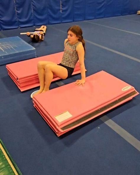 Gymnastics Conditioning Circuit, Gymnastic Strength Training, Gymnastics Strength Training, Gymnastics Conditioning, Gymnastics Drills, Preschool Gymnastics, Renegade Rows, Strength And Conditioning, Gymnastics Training