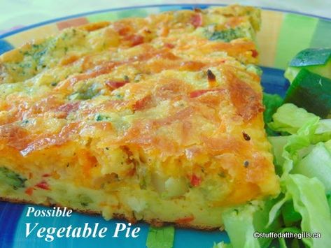 This Vegetable Pie makes its own crust as it bakes. No biscuit mix necessary for this delicious meal. Impossible Vegetable Pie Recipes, Impossible Vegetable Pie, Vegetable Pie Recipes, Veggie Pie, Veggie Pies, Food Egg, Breads Recipes, Vegetable Pie, Rice Cake Recipes