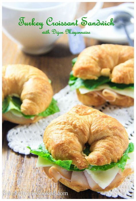 Make these turkey croissant sandwiches for your next tea party, they'll be gone in seconds! Mini Turkey Sandwiches, Turkey Croissant Sandwich, Turkey Croissant, Leftover Turkey Sandwich Recipes, Sandwich Tuna, Croissant Sandwiches, Turkey Sandwiches Recipes, Yummy Sandwiches, Fresh Lunch