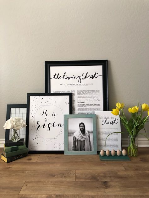 Gorgeous Christian Prints! The Living Christ, He is Risen, I believe in Christ... so pretty! And the picture of the Savior is a free download from lds.org- The other prints are high quality prints from printitengineer.com and everything in the shop is less than $20! Lds Home Decor Ideas, Lds Gallery Wall Ideas, The Living Christ Printable Free, Lds Temple Wall Art, Lds Decor, Family Photos Wall Decor, Havenly Living Room, Modern Easter, Photo Wall Decor