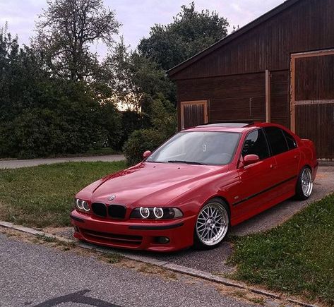 BMW E30 E39, A Legend!!! E92 335i, Bmw E46 Sedan, E39 M5, E46 Sedan, Mobil Bmw, Serie Bmw, Бмв X6, Bmw Performance, Bmw Wheels