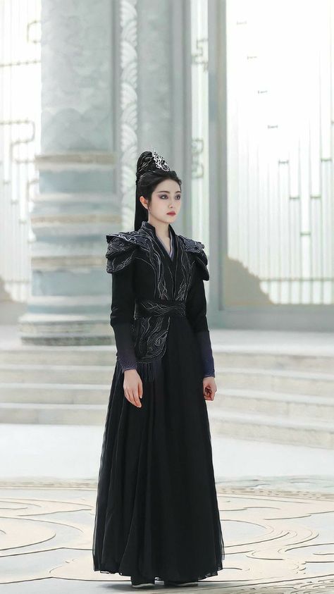 Black Hanfu, Ancient China Clothing, Chinese Princess Dress, Dynasty Clothing, Film China, Chinese Accessories, Chinese Princess, Chinese Traditional Dress, Chinese Fashion Street