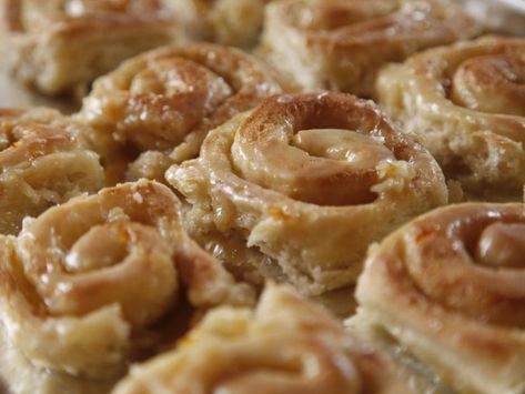 Sweet Rolls Recipe, Orange Sweet Rolls, Sweet Roll Recipe, Orange Rolls, Pioneer Woman Recipes, Sweet Rolls, Ree Drummond, Sweet Breads, Sweet Roll