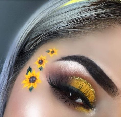 Sunflower Makeup Ideas, Face Painting Sunflower, Face Paint Sunflower, Sunflower Inspired Makeup, Sunflower Eye Makeup, Sunflower Fairy Costume, Sunflower Makeup Looks, Sunflower Costume Diy, Sunflower Face Paint