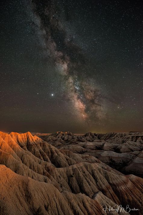 We just returned form a 6 night getaway to the Badlands of South Dakota. The goal was to photograph the milky way as much as possible.......We got lucky the first 2 nights...Here is one of the images I captured after scouting for an interesting foreground to accompany the milky way sky. The foreground was taken just as the last rays from the sun illuminated the nearby cliffs. Then it was just a matter of waiting for about another 1 and 1/2 hours to get the sky shots. The camera remained in exac Badlands South Dakota, Utah Style, Desert Aesthetic, Badlands National Park, National Parks Usa, The Milky Way, Us National Parks, Rocky Mountain National Park, Photo Projects